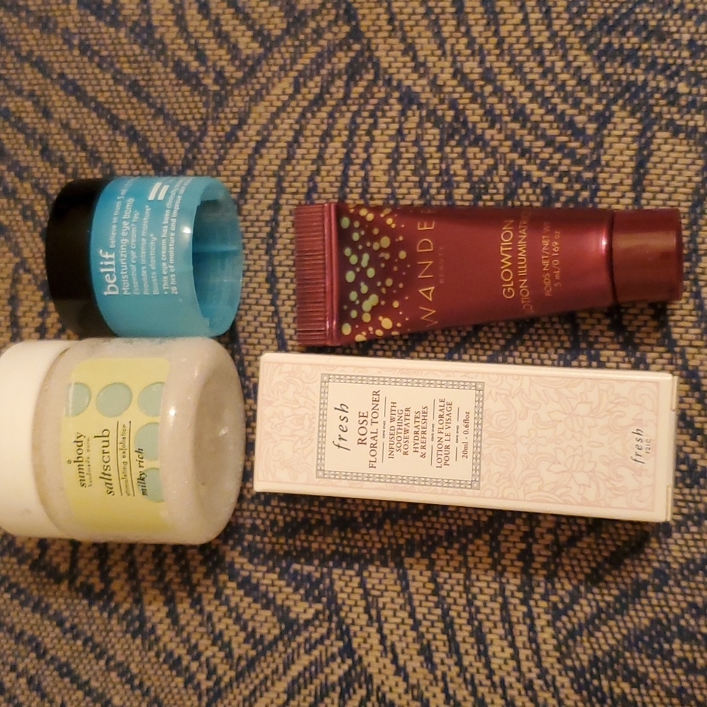 Makeup Quad